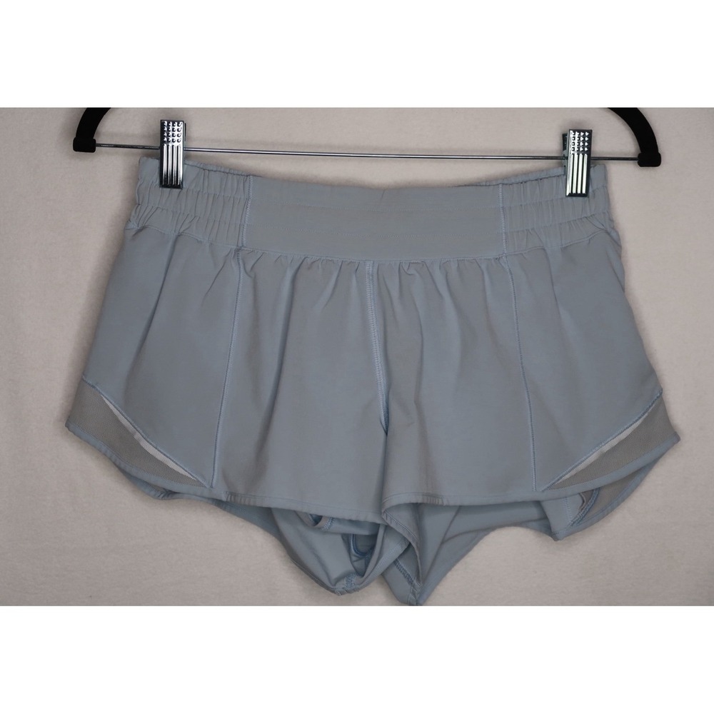 Lululemon Hotty Hot Low-Rise Lined Short 2.5" Powder Blue Women's Size 8 Run EUC